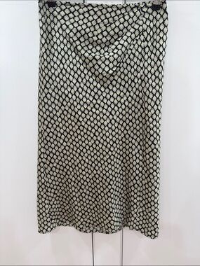 Geometric Black and Cream Midi Skirt